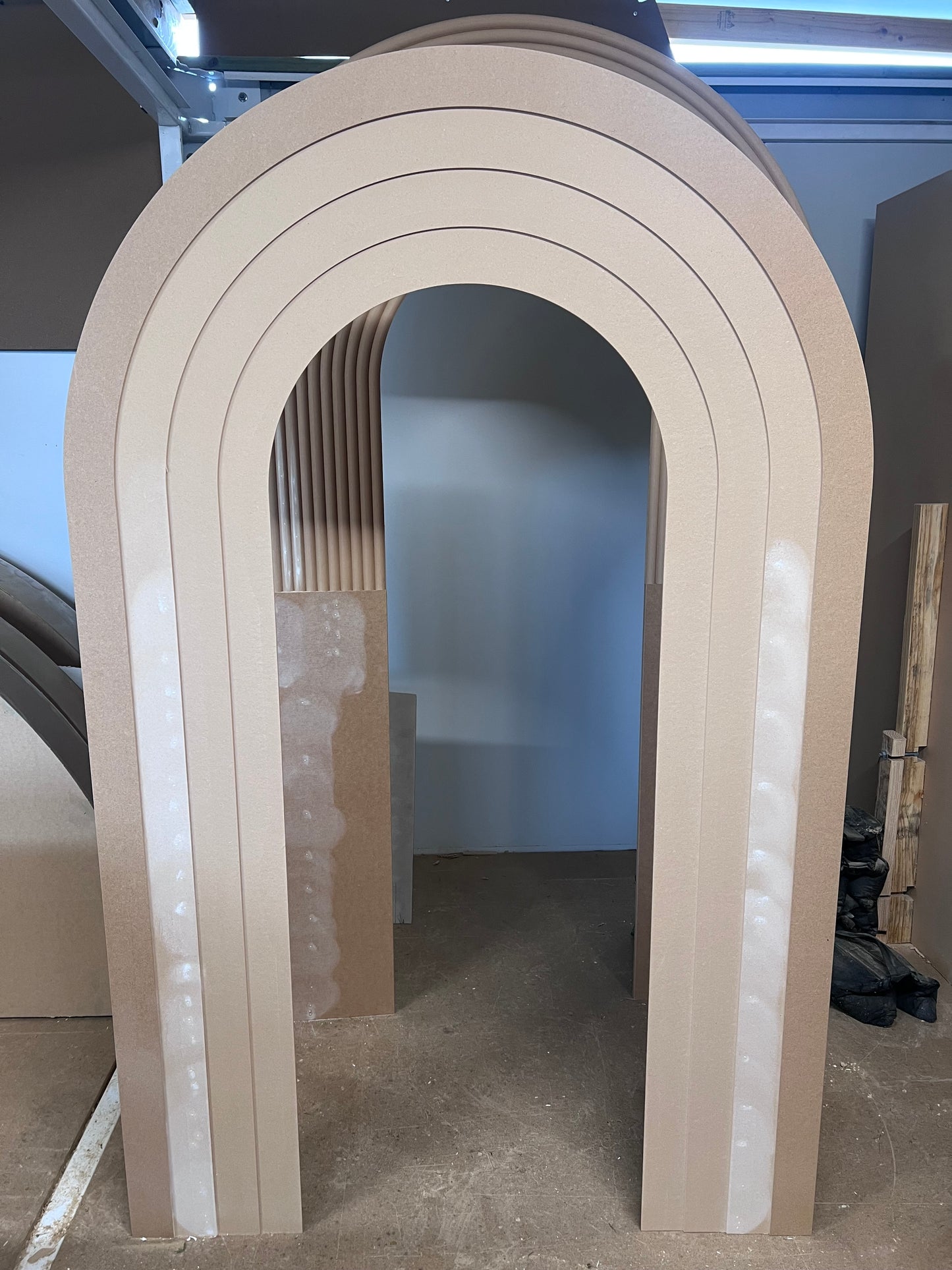 Hollow levelled backdrop