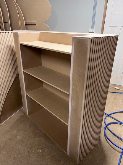 Counter with ripple paneling curve - 1.2m wide